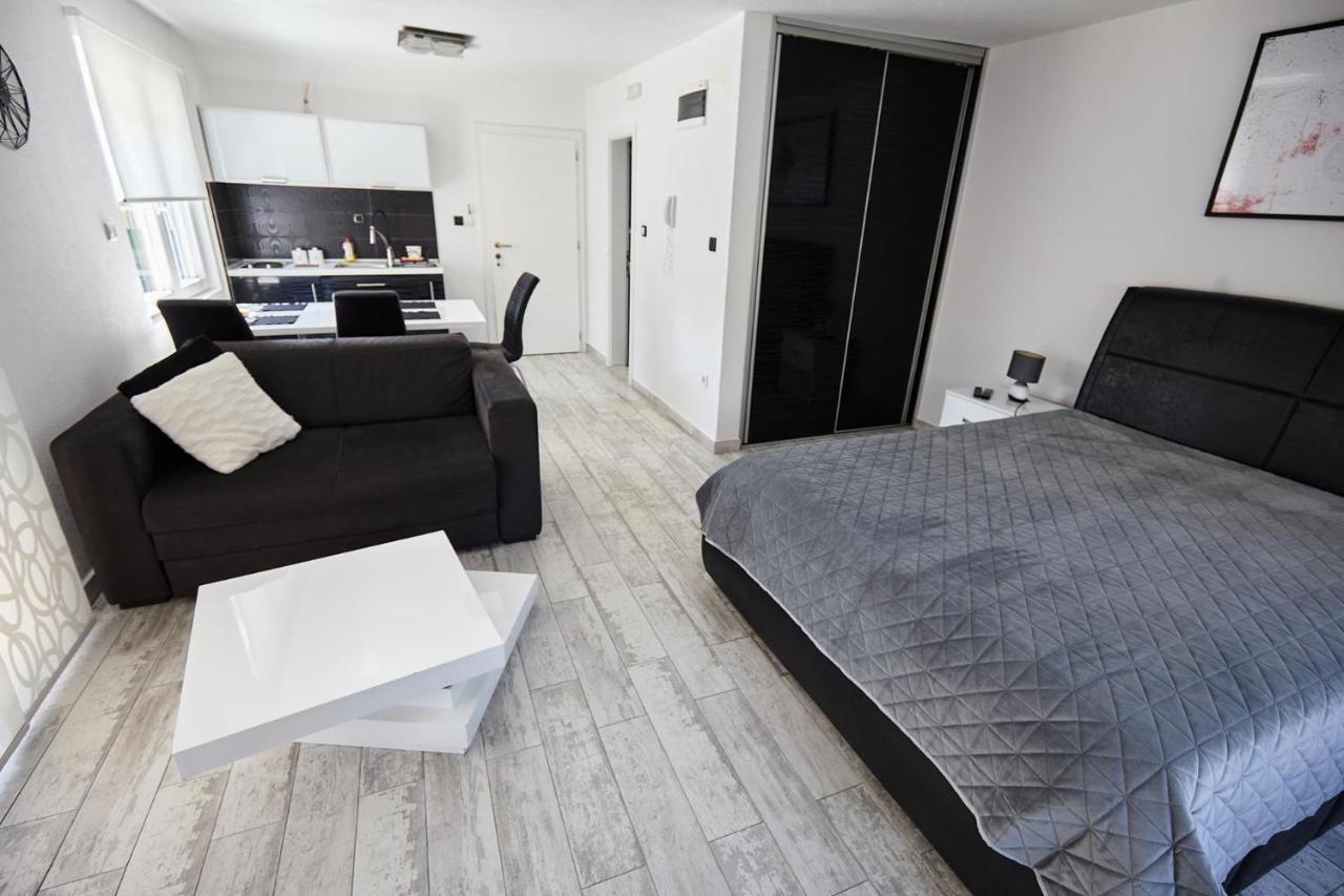 Apartment Azulmburgo Vrnjačka Banja Exteriér fotografie