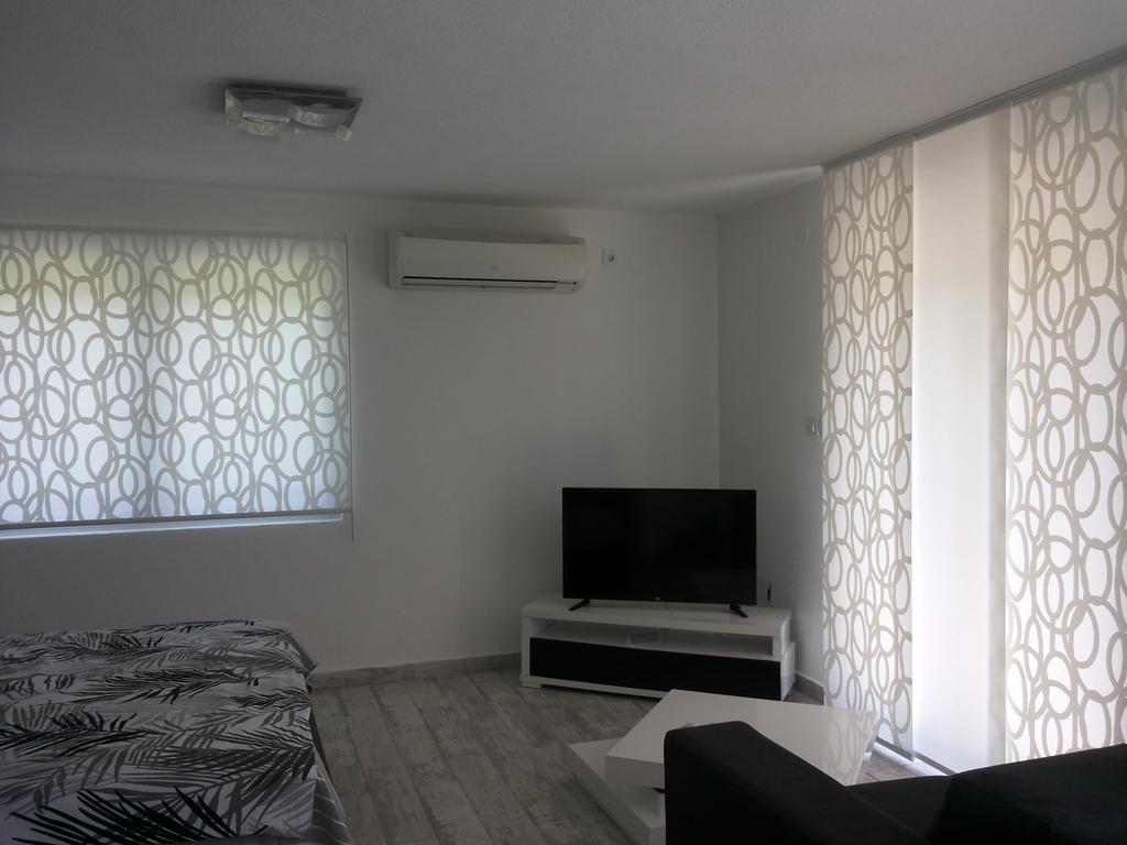 Apartment Azulmburgo Vrnjačka Banja Exteriér fotografie