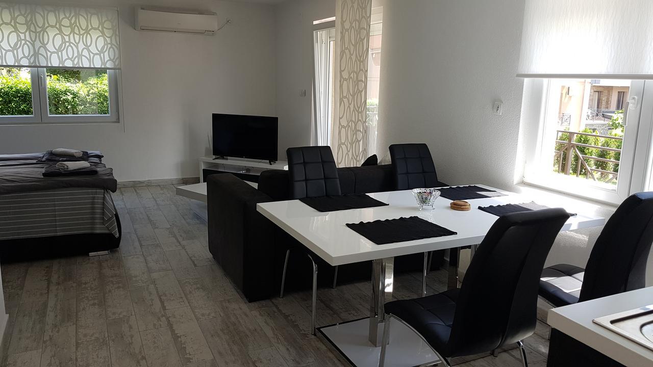Apartment Azulmburgo Vrnjačka Banja Exteriér fotografie